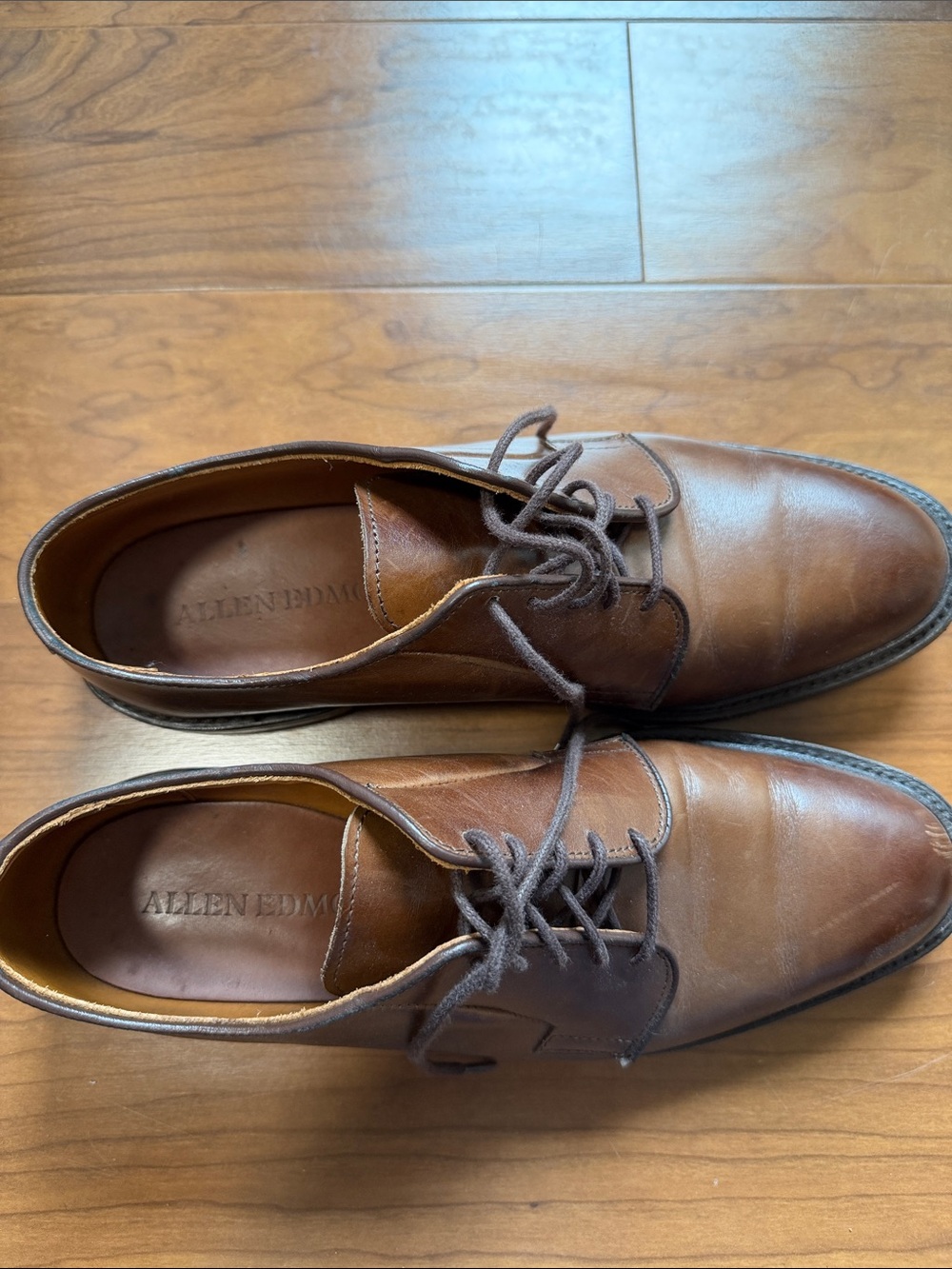 Allen Edmonds Cognac Brown Leather Derby Oxfords
